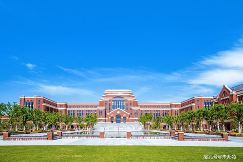 郑州科技学院是民办还是公办,郑州科技学院学费多少
