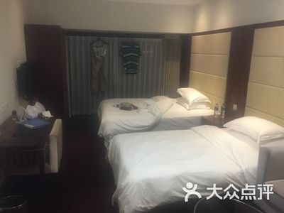 广州邦泰国际公寓,广州邦泰国际公寓举牌