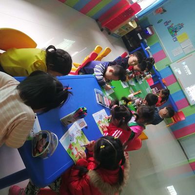 中海康城晶晶幼儿园,中城康桥晶晶幼儿园学费