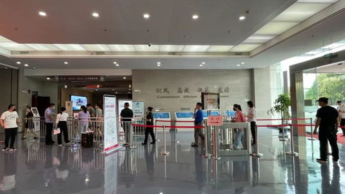 镇江房产交易中心怎么走