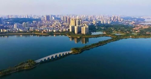 岳阳市房产局怎么改革的