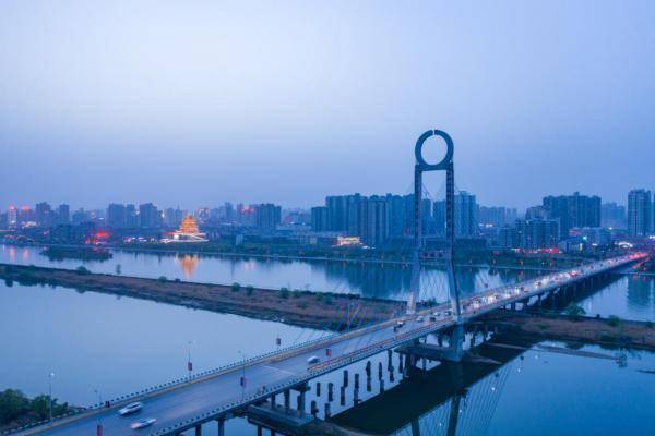 房产城市全景怎么拍