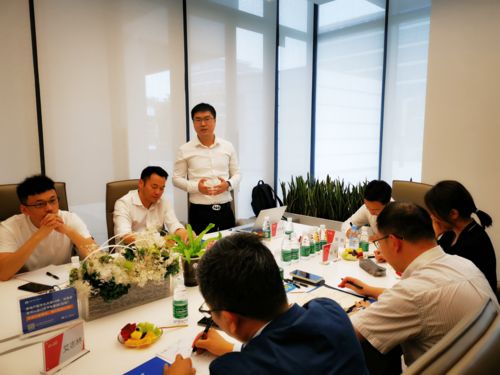 做房产销售的丝袜怎么穿