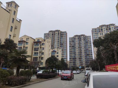 彭州天鹅湖房产怎么样